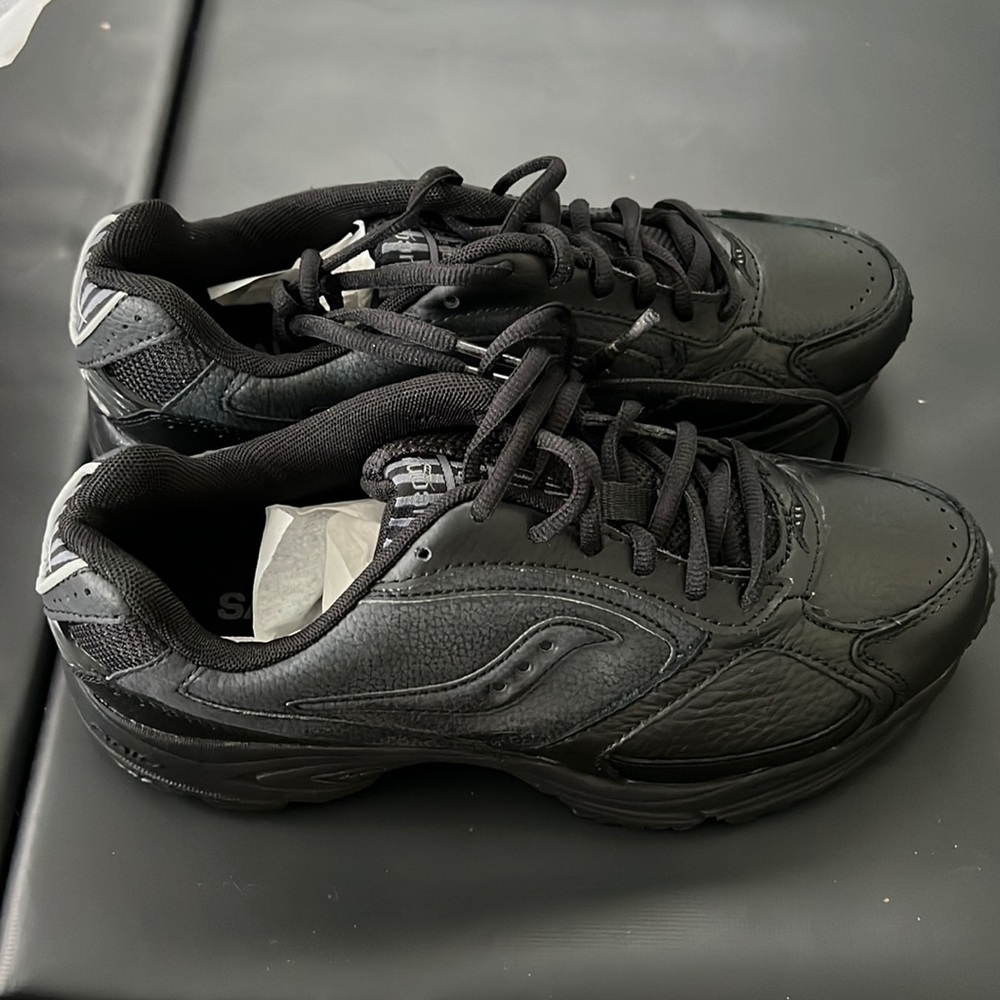 Saucony Grid Omni Walker